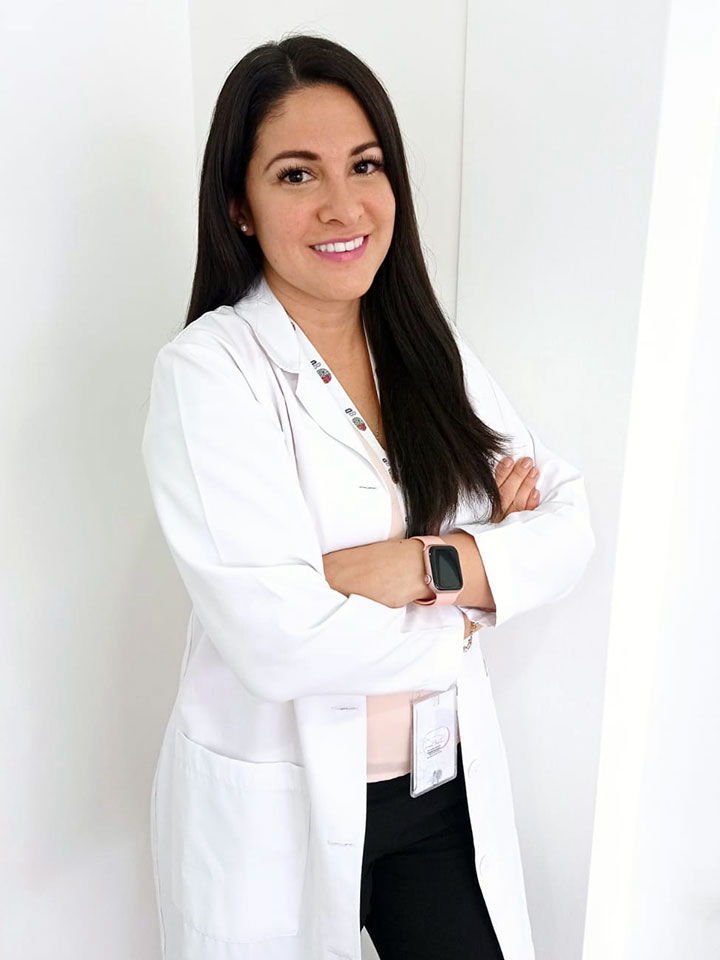 Daniela Barzallo, Crianza SOS